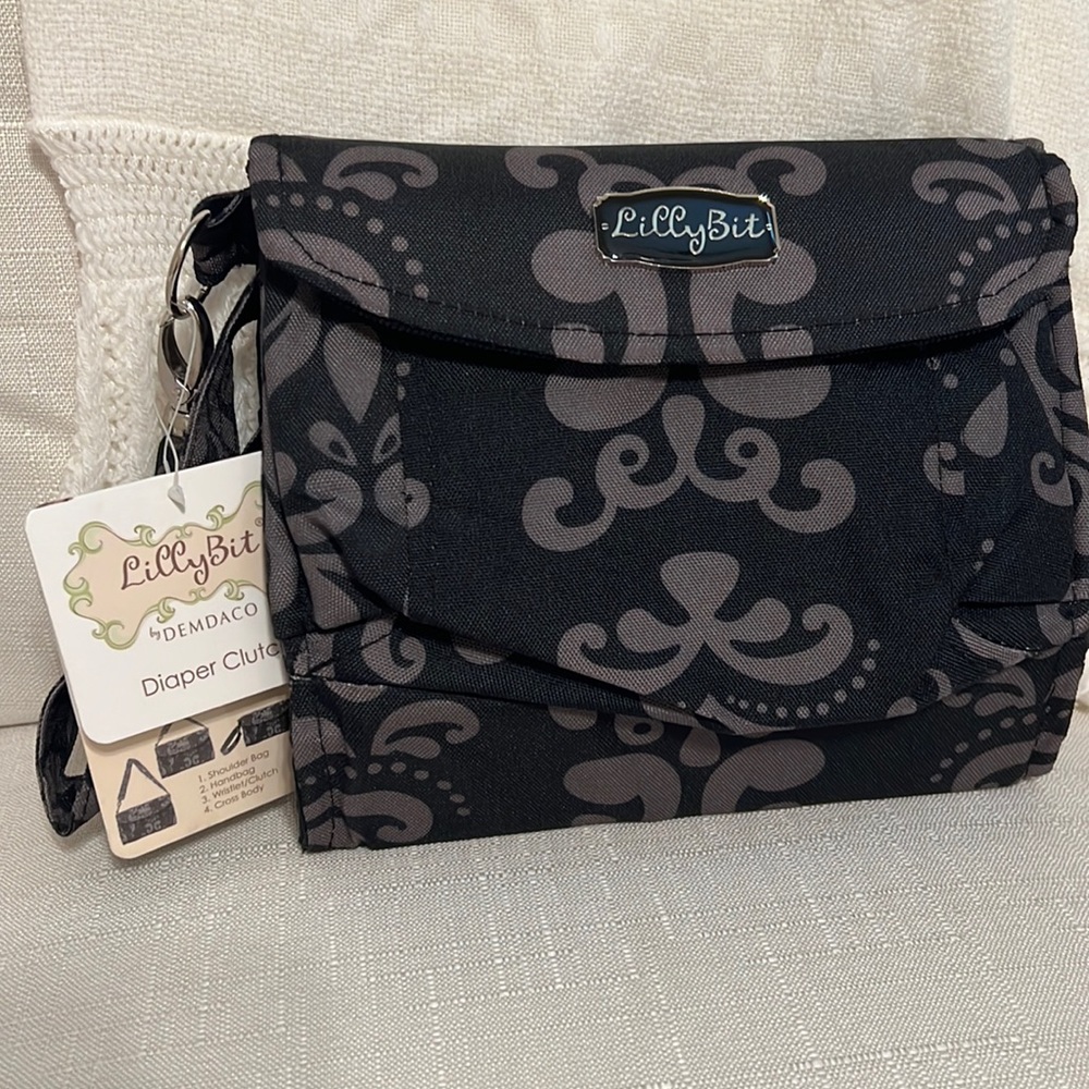 Lilly bit diaper clutch